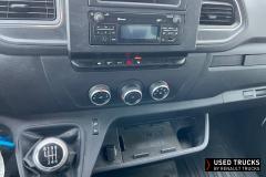 Renault Trucks Master
                                          