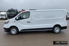 Renault Trucks Trafic
                                          