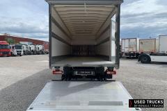 Renault Trucks D
                                          240