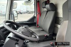 Renault Trucks D
                                          210