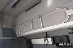 Renault Trucks T High
                                          520