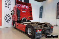 Renault Trucks T
                                          520